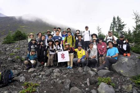 【山の日記念】「深緑の幕岩から砂礫の二ツ塚へ」親子 【山の日記念】「深緑の幕岩から砂礫の二ツ塚へ」親子