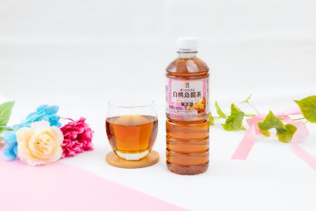 昨年早期完売した「サントリー 白桃烏龍茶」がこの夏 昨年早期完売した「サントリー 白桃烏龍茶」がこの夏