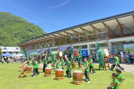 夏野菜の季節がやってきた!『道の駅尾瀬かたしな8周 夏野菜の季節がやってきた!『道の駅尾瀬かたしな8周