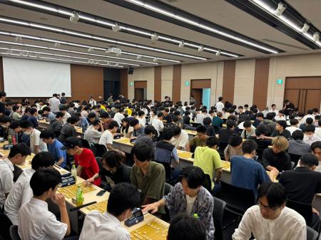 第41回 楽待杯 全国オール学生将棋選手権戦(団体戦) 第41回 楽待杯 全国オール学生将棋選手権戦(団体戦)