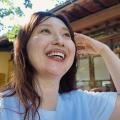 発売まで100日、台本なし。50歳を前にひとりの女性が 発売まで100日、台本なし。50歳を前にひとりの女性が