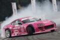 レーシングドライバー「塚本ナナミ」選手とスポンサー レーシングドライバー「塚本ナナミ」選手とスポンサー