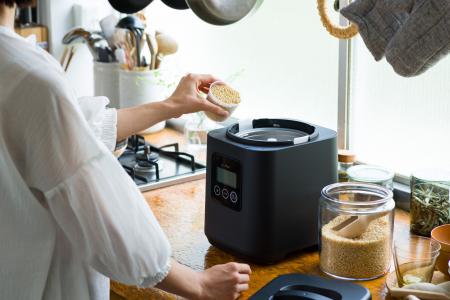 家庭用精米機「i-rice」、家電量販店(株)Joshinでの 家庭用精米機「i-rice」、家電量販店(株)Joshinでの