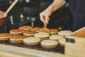 【秋をひと足早く味わう】丸ごと渋皮栗を包んだ「くり 【秋をひと足早く味わう】丸ごと渋皮栗を包んだ「くり