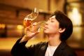 ビールだけ飲むと倒れるグラス「ふらつくビアグラス b ビールだけ飲むと倒れるグラス「ふらつくビアグラス b