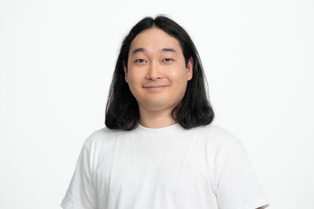 かが屋・賀屋壮也氏による初の書籍『4匹の犬と、ぼく かが屋・賀屋壮也氏による初の書籍『4匹の犬と、ぼく