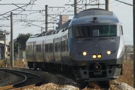 宮崎駅 特急型車両夜間滞在イベント「スワローおひさ 宮崎駅 特急型車両夜間滞在イベント「スワローおひさ