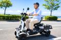 【初登場!】免許不要の四輪電動車「ブレイズ イーカ 【初登場!】免許不要の四輪電動車「ブレイズ イーカ
