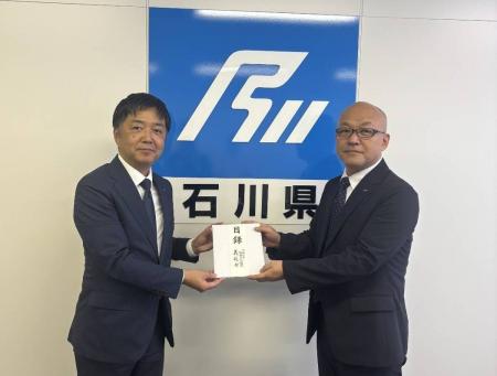「上撰ワンカップ180ml瓶詰(大相撲ラベル3)」の売 「上撰ワンカップ180ml瓶詰(大相撲ラベル3)」の売