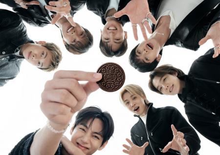 抽選で1組2名様をBTSが出演する「2026 iHeartRadio Mu 抽選で1組2名様をBTSが出演する「2026 iHeartRadio Mu