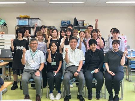 地元の専門学校学校生が「訪問看護の現場の想い」をロ 地元の専門学校学校生が「訪問看護の現場の想い」をロ