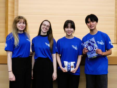 【日本経済大学】本学学生がサッカー元日本代表監督 【日本経済大学】本学学生がサッカー元日本代表監督