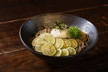 【岐阜・玉宮に新名物】すだちといちじくを使った“〆 【岐阜・玉宮に新名物】すだちといちじくを使った“〆