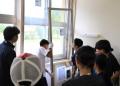 厳しい夏・冬の環境下にある旧小学校校舎で暮らす高校 厳しい夏・冬の環境下にある旧小学校校舎で暮らす高校