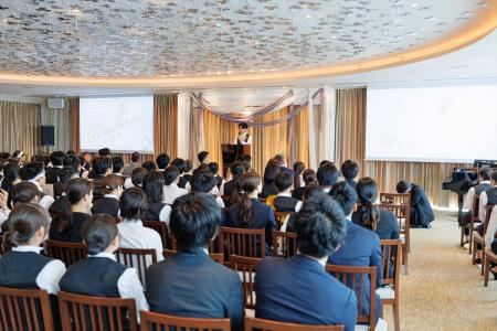【ブラス】アルバイトサービススタッフが主役の大会「 【ブラス】アルバイトサービススタッフが主役の大会「