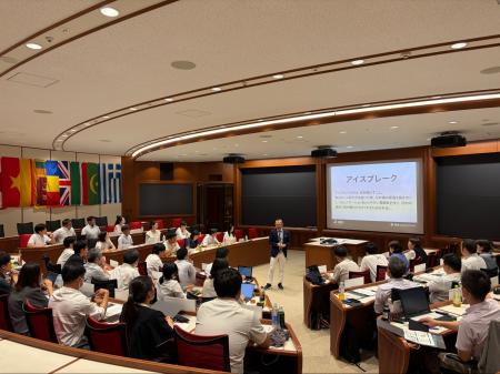 全国の高校教員43名が参加。名古屋商科大学が「ケース 全国の高校教員43名が参加。名古屋商科大学が「ケース