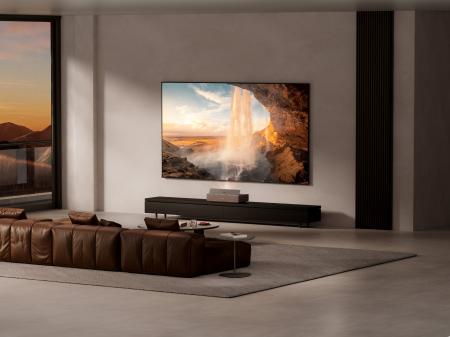 XGIMI、世界初※1 の4K 120Hz 対応超短焦点プロジェク XGIMI、世界初※1 の4K 120Hz 対応超短焦点プロジェク