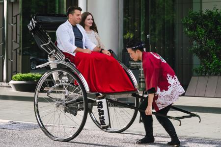紅葉に彩られる秋の芝公園を、人力車でめぐる 歴史・ 紅葉に彩られる秋の芝公園を、人力車でめぐる 歴史・