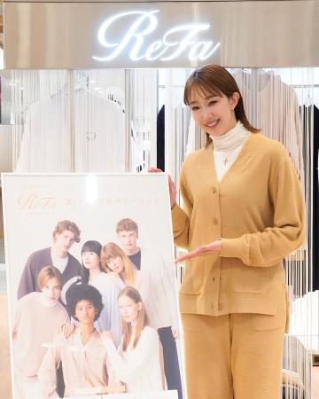 紅ゆずるさん登壇!ReFa VITALWEAR 関西圏初の期間限 紅ゆずるさん登壇!ReFa VITALWEAR 関西圏初の期間限