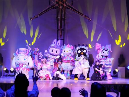 モンスター姿のサンリオキャラクターと「LABUBU」が36 モンスター姿のサンリオキャラクターと「LABUBU」が36