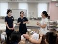 「手順を覚える」から「お客様のために考える」へ。大 「手順を覚える」から「お客様のために考える」へ。大