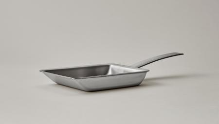 きれいに焼けて、永く使える、毎日のための玉子焼器『 きれいに焼けて、永く使える、毎日のための玉子焼器『
