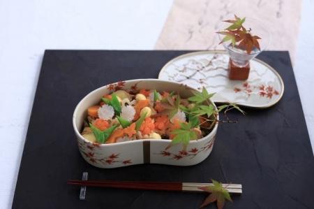 【阪急うめだ本店】秋の食卓を彩るモダンな器や、伝統 【阪急うめだ本店】秋の食卓を彩るモダンな器や、伝統
