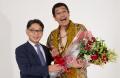 「PPAP」から10周年を迎えるピコ太郎氏が「タコとハイ 「PPAP」から10周年を迎えるピコ太郎氏が「タコとハイ