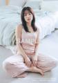 桜井日奈子の20代最後のカレンダーが本日発売!「手に 桜井日奈子の20代最後のカレンダーが本日発売!「手に