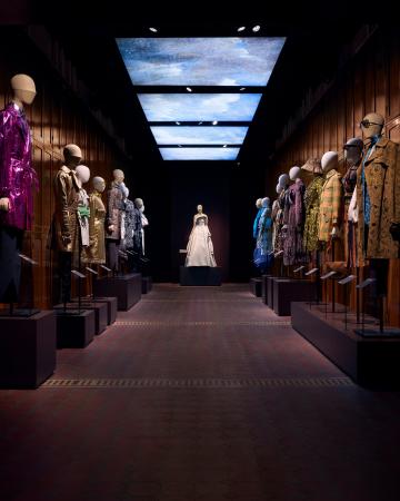 バーバリーとV&A(ヴィクトリア&アルバート博物館) バーバリーとV&A(ヴィクトリア&アルバート博物館)