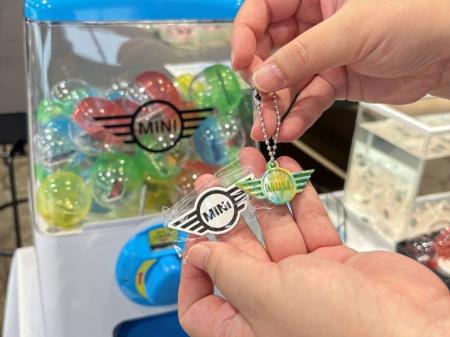 MINI宮崎のクリスマスオーナメントが、もう一度MINIロ MINI宮崎のクリスマスオーナメントが、もう一度MINIロ