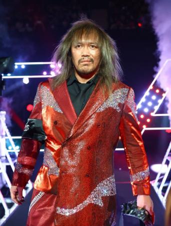 10/14(水) プロレスラー 内藤哲也さんが表彰式のプ 10/14(水) プロレスラー 内藤哲也さんが表彰式のプ