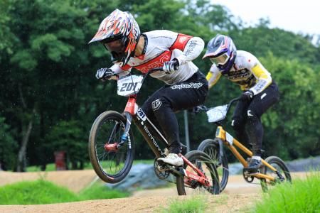 中林凌大が今季初優勝! JBMXF大東建託シリーズ第9戦 中林凌大が今季初優勝! JBMXF大東建託シリーズ第9戦