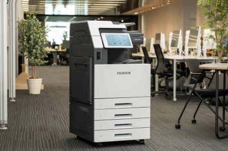クラウドとAIで進化し続ける新世代A3カラー複合機 クラウドとAIで進化し続ける新世代A3カラー複合機