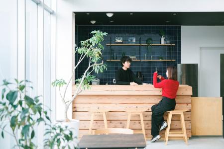 「オフィスを建てる」から、「働き方をデザインする」 「オフィスを建てる」から、「働き方をデザインする」