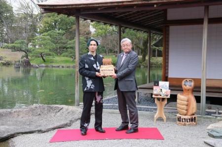 福井市食のPR大使・橘ケンチ氏就任5周年記念 羽田空 福井市食のPR大使・橘ケンチ氏就任5周年記念 羽田空