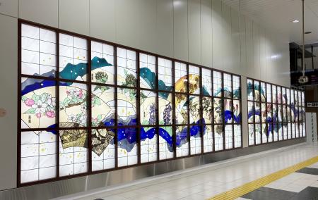 JR上野駅の大型ステンドグラス 平山郁夫原画・utf-8 JR上野駅の大型ステンドグラス 平山郁夫原画・utf-8