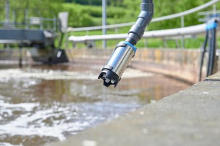 排水処理曝気槽向けアンモニア・硝酸センサ《CASutf-8 排水処理曝気槽向けアンモニア・硝酸センサ《CASutf-8