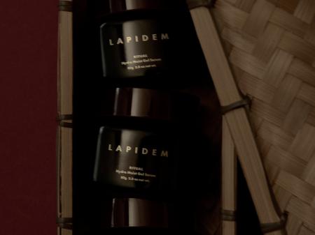 日本発ウェルネススキンケアブランド、LAPIDEM(ラピ 日本発ウェルネススキンケアブランド、LAPIDEM(ラピ