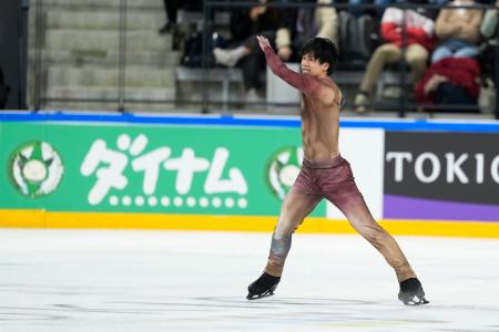 ダイナム、ISUフィギュアスケートグランプリシリーズ ダイナム、ISUフィギュアスケートグランプリシリーズ