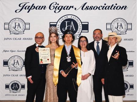 日本を代表し、世界を舞台に活躍するラッパー・Jutf-8 日本を代表し、世界を舞台に活躍するラッパー・Jutf-8