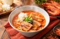 まねき食品の創業者の名を受け継ぐ「木八ラーメン」誕 まねき食品の創業者の名を受け継ぐ「木八ラーメン」誕