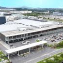 メニコン マレーシアで最大規模の新工場が商業生産開