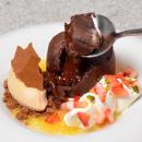 Minimalから、甘夏や黒糖ミルク、苺を添えた、1ヵ月だ