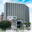 2026年4月3日 沖縄の玄関口・那覇市国際通りの入り口